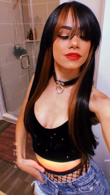 Full leaked Blackkrystel private photo