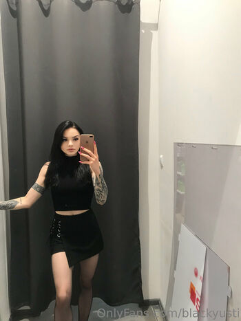 Full leaked Blackyusti private photo