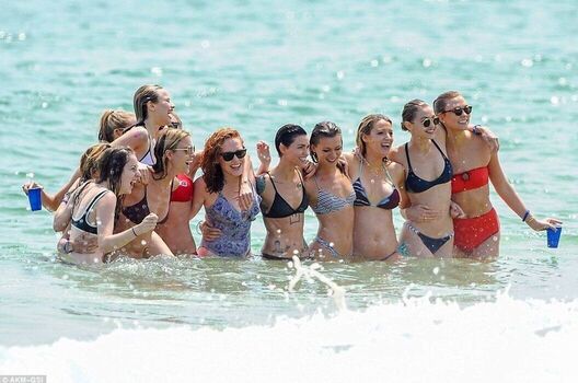 Full leaked Blake lively private photo