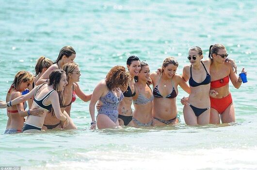 Full leaked Blake lively private photo