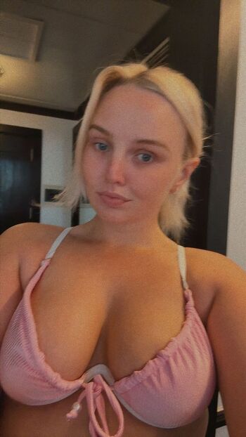 Full leaked Blondehunx private photo