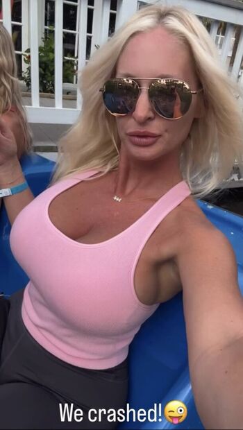 Full leaked Blondie mom bay private photo