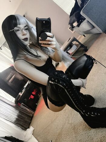Full leaked Bloodraven private photo