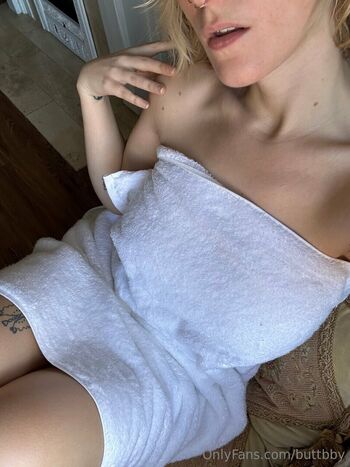 Full leaked Bloodviolet page private photo