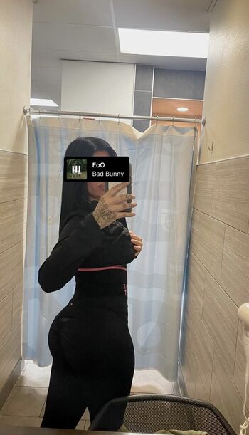 Full leaked Bluntedbetty private photo