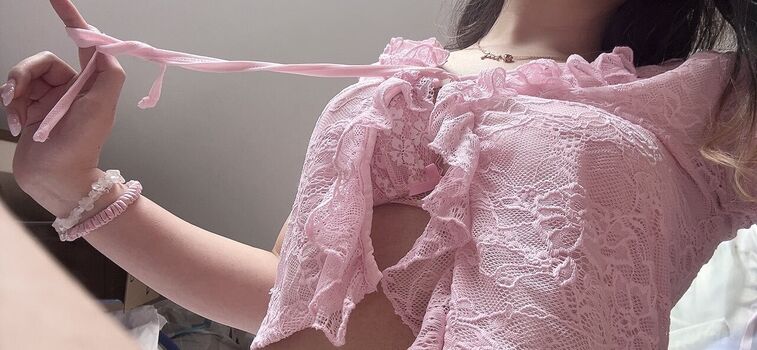 Full leaked Blushingsora private onlyfans photo