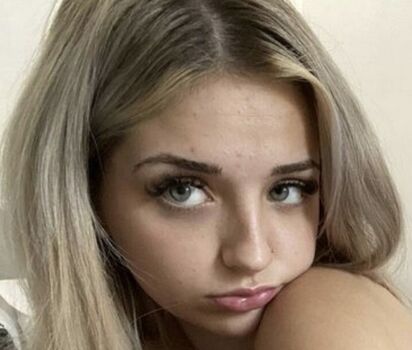 Full leaked Bobbie moore page private photo