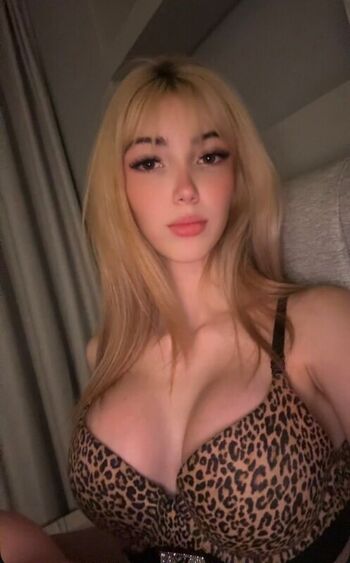 Full leaked Bobbie moore page private photo