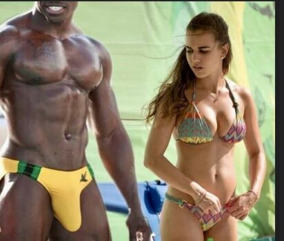 Full leaked Bobbie moore page private photo