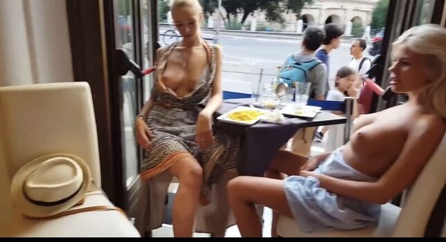 Full leaked Bobbie moore page private photo