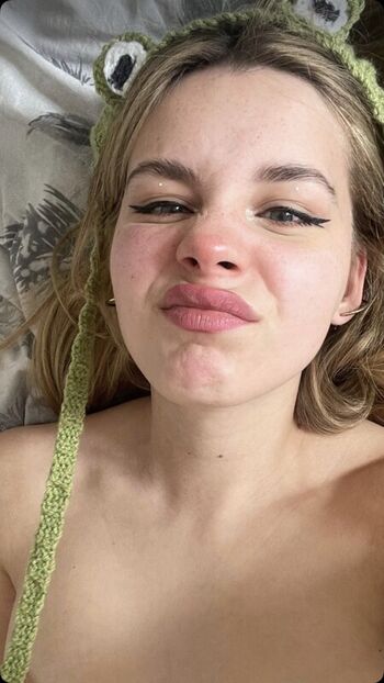 Full leaked Bobbie moore page private photo