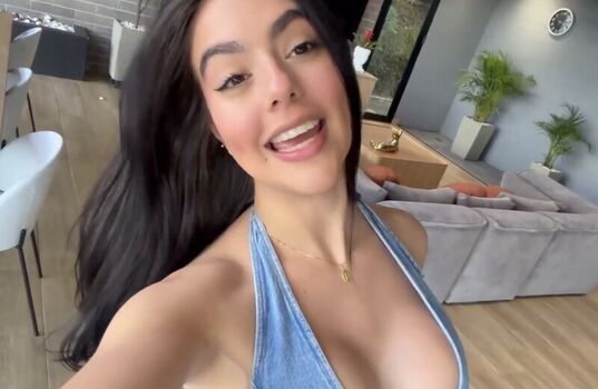 Full leaked Bobbie moore page private photo