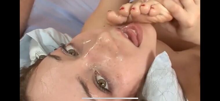 Full leaked Bobbie moore page private photo