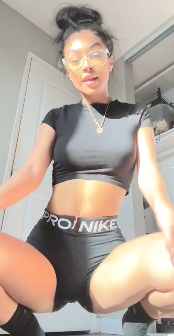 Full leaked Bobbie moore page private photo