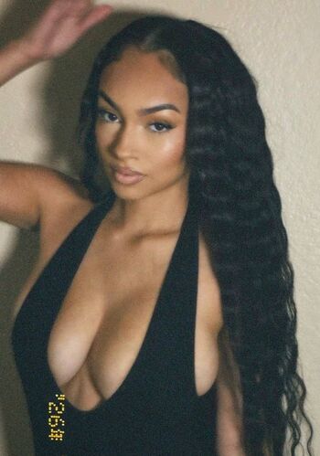 Full leaked Bobbie moore page private photo