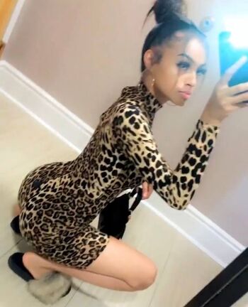 Full leaked Bobbie moore page private photo