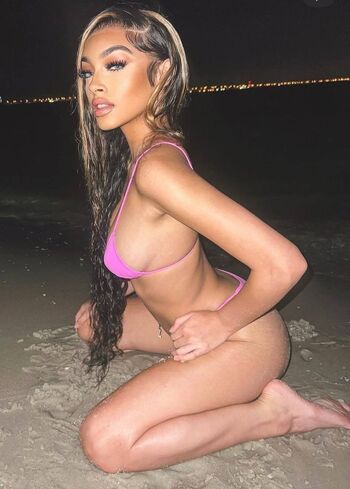 Full leaked Bobbie moore page private photo