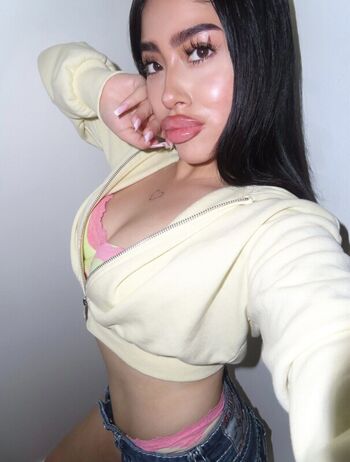 Full leaked Bobbie moore page private photo