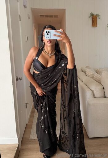 Full leaked Bollywoodtrapqueen private photo