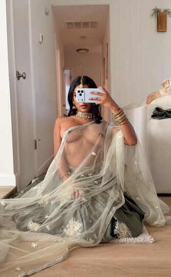 Full leaked Bollywoodtrapqueen private photo