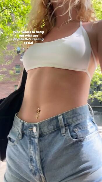 Full leaked Bombette martin private photo