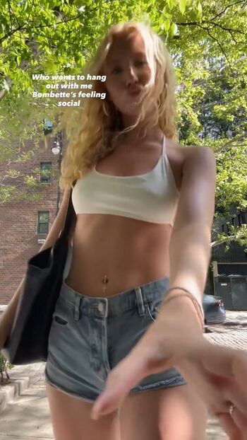 Full leaked Bombette martin private photo