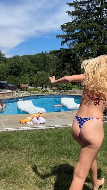 Full leaked Bombette martin private photo