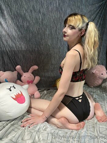 Full leaked Booclop private photo