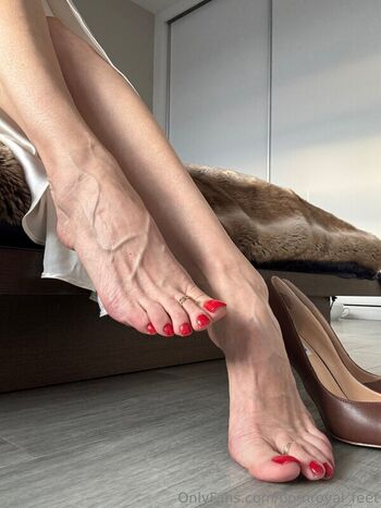 Full leaked Bornroyal feet page private photo