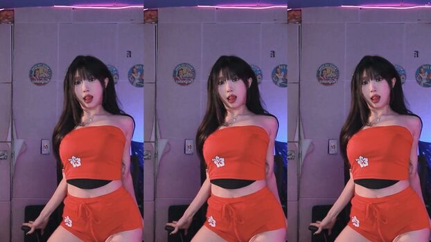 Full leaked Bossberry page private onlyfans photo