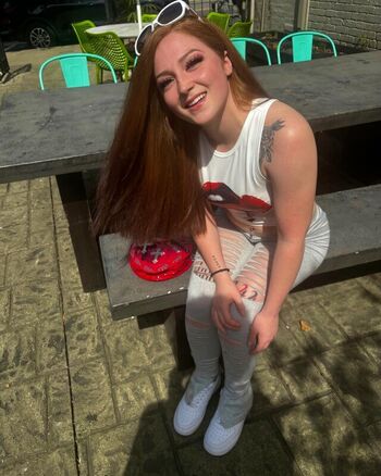 Full leaked Bossedupchloe private photo