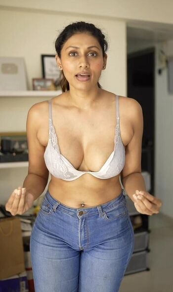 Full leaked Bosslady shruti private photo