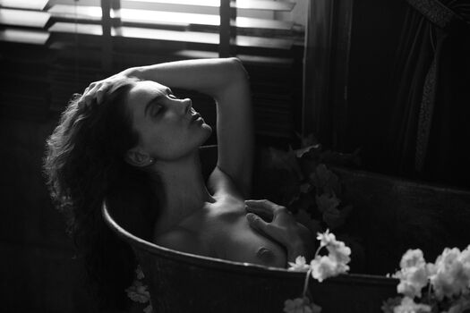 Full leaked Boudoir private onlyfans photo