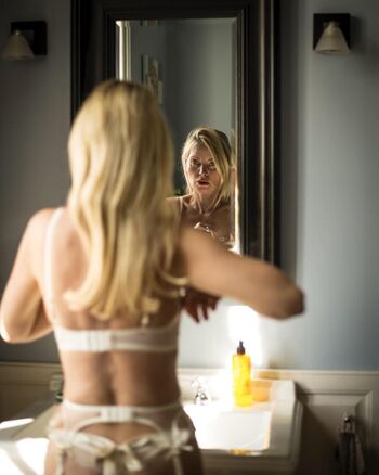 Full leaked Boudoir page private photo