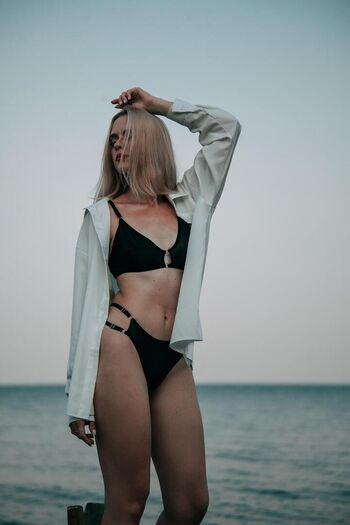 Full leaked Boudoir page private photo