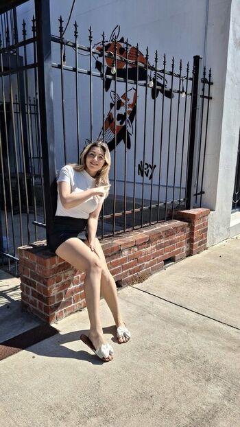 Full leaked Bouncing angel private photo