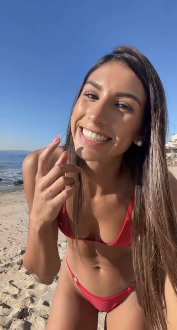 Full leaked Boutinela babes  page private onlyfans photo