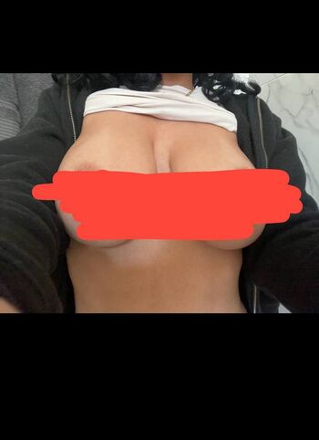 Full leaked Brmberly l private onlyfans photo