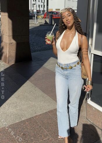 Full leaked Brazil mommy private onlyfans photo