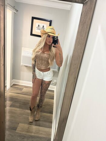 Full leaked Brazybecca private onlyfans photo