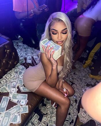 Full leaked Bre mae private onlyfans photo