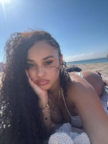 Full leaked Breah hicks private photo