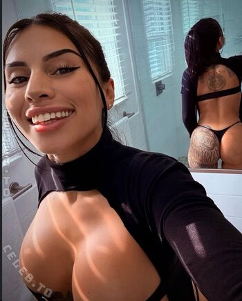 Full leaked Breezyfoxx private photo
