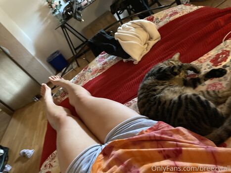 Full leaked Breezytall private onlyfans photo