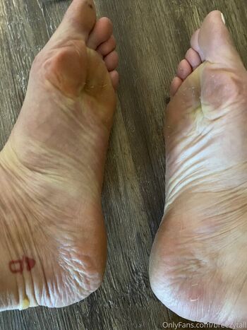 Full leaked Breezytall private onlyfans photo