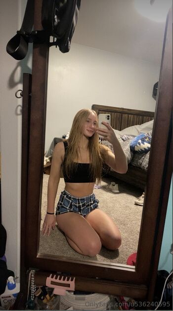 Full leaked Brenna walker private onlyfans photo