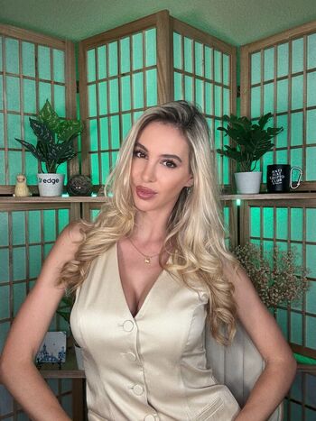 Full leaked Bri teresi private onlyfans photo