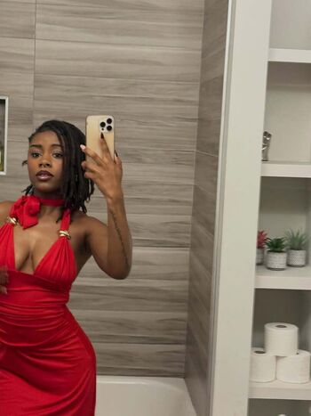 Full leaked Briaabeauty private onlyfans photo