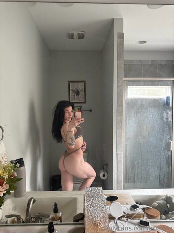 Full leaked Brialora private onlyfans photo