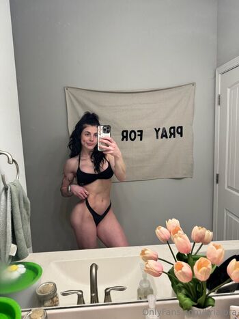 Full leaked Brialora private onlyfans photo